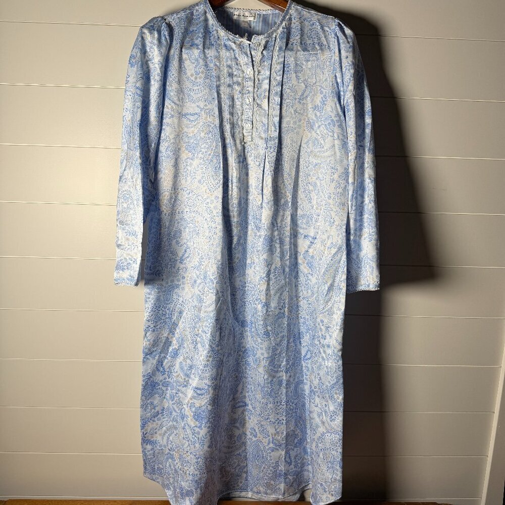 Miss Elaine Blue & White Sz Small Nightgown NWOT